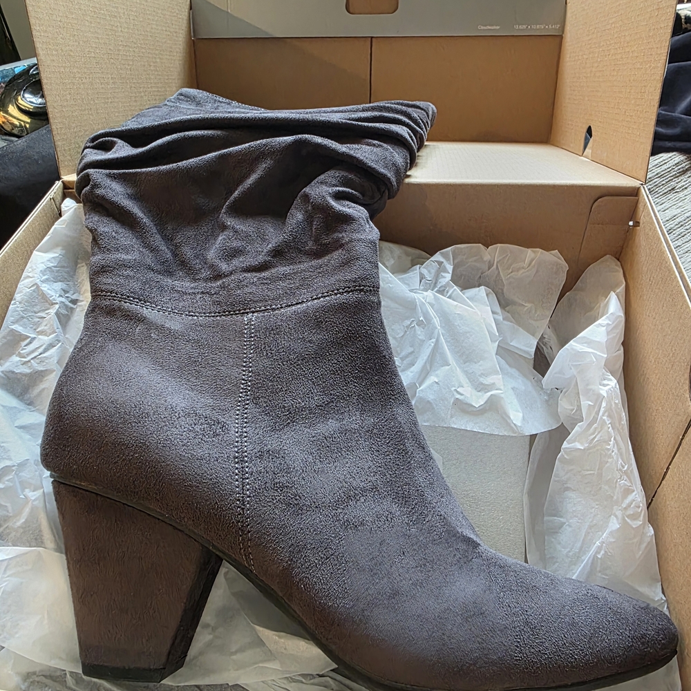 Elegant Gray Faux Suede Women's Boots - Women's Size 11W Wide Calf